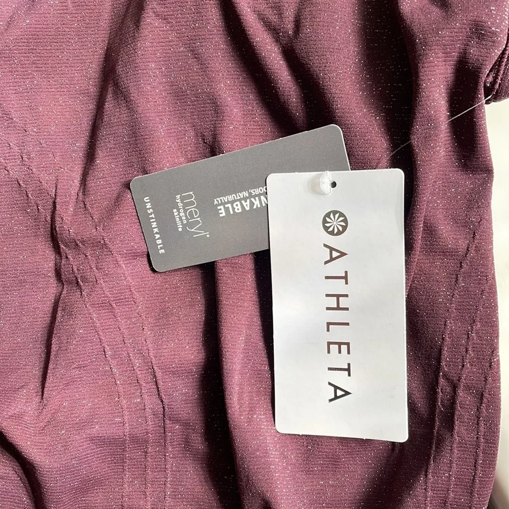 NWT Athleta Speedlight Glow Tee tank top - Picture 9 of 11